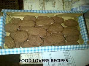 Romany creams